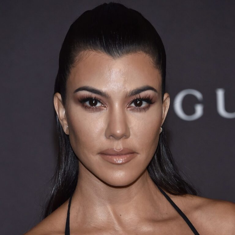 Kardashian Sister Comes Out As ‘Autosexual’ – Here’s What It Means