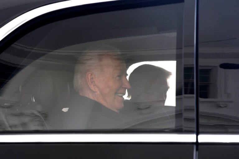 Biden and Trump Share a Limo at the Inauguration